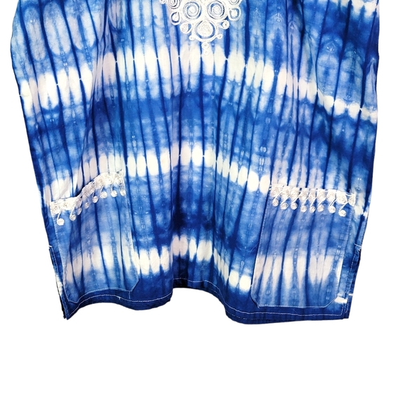 Tie Dye Blue Embroidered Vintage Pullover Tunic Top Women's See Measurements - Picture 6 of 10